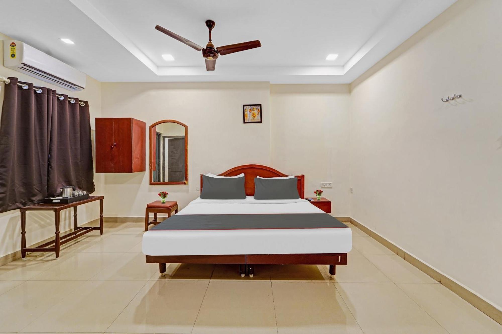 Super Townhouse G Silver Hotels Mount Road Chennai Exterior foto