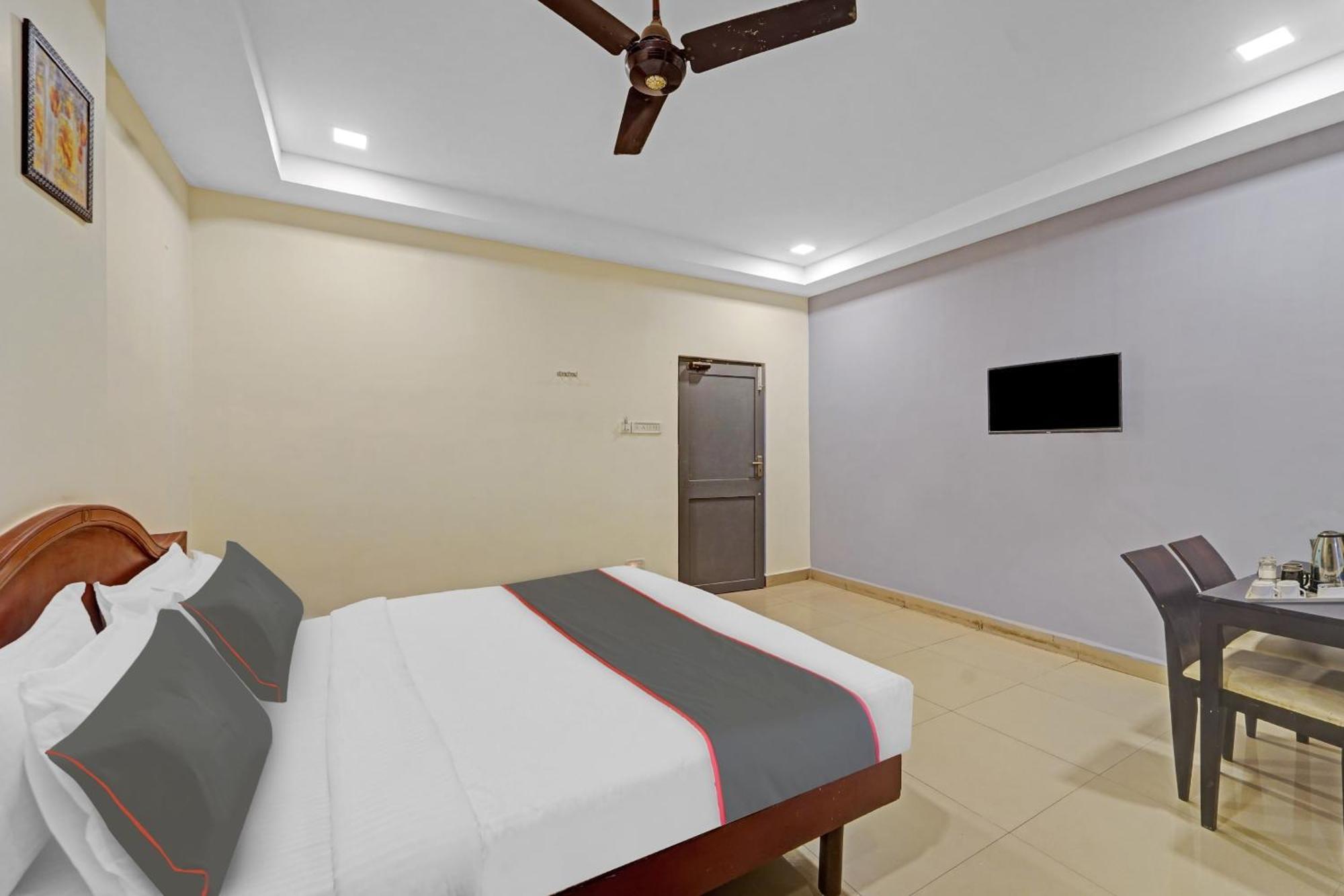 Super Townhouse G Silver Hotels Mount Road Chennai Exterior foto